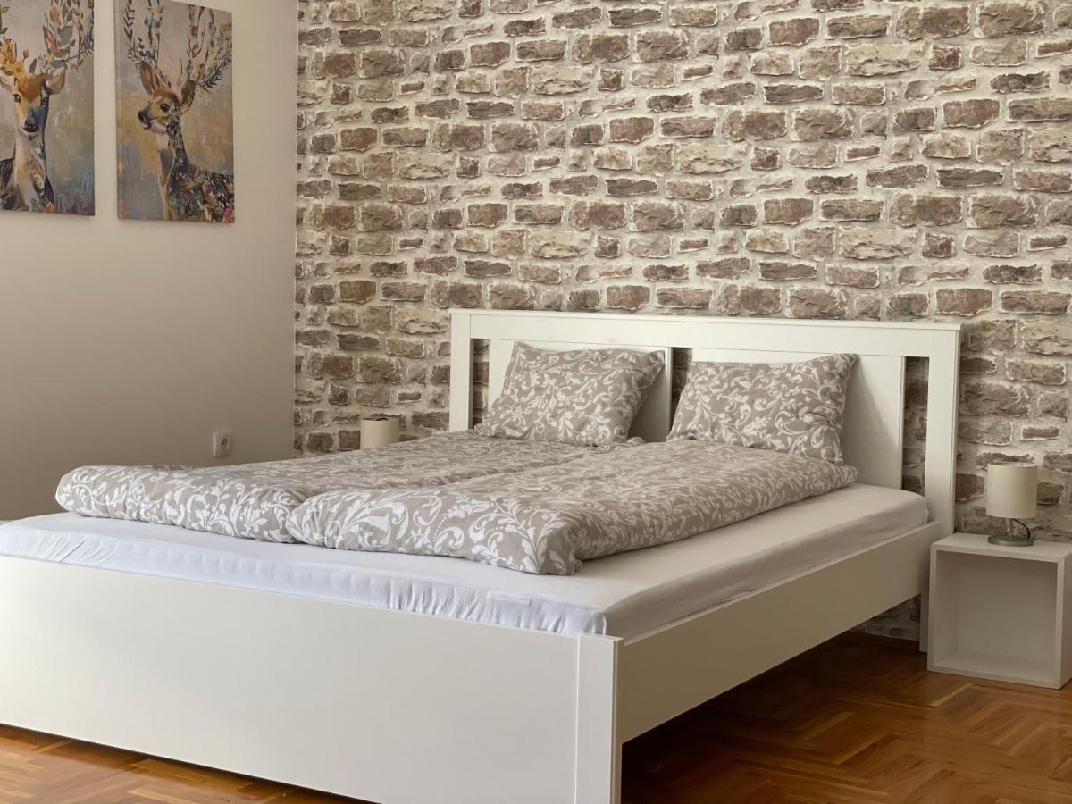 Apartman Sunny Сомбор Екстериор снимка